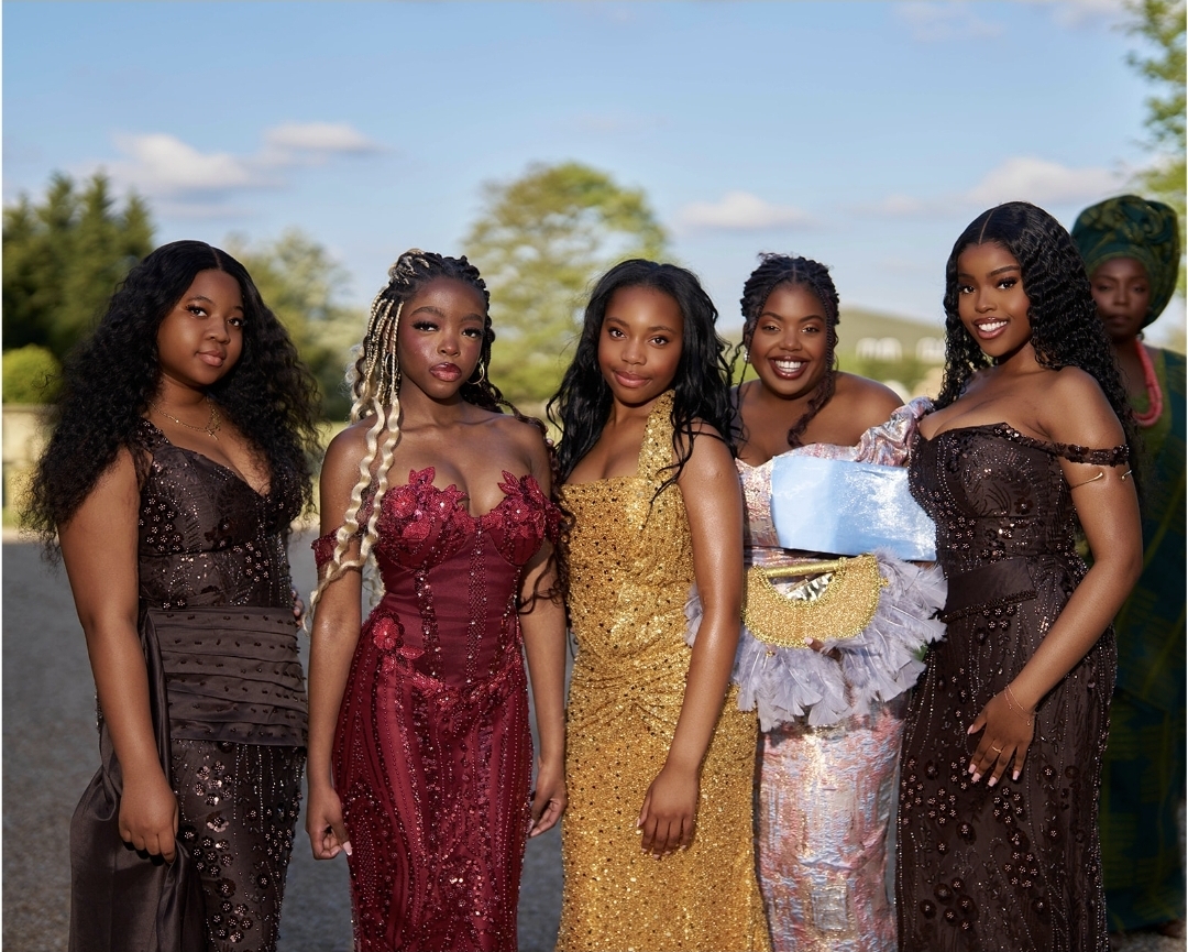 Elegant bride styled by TheBeeLook